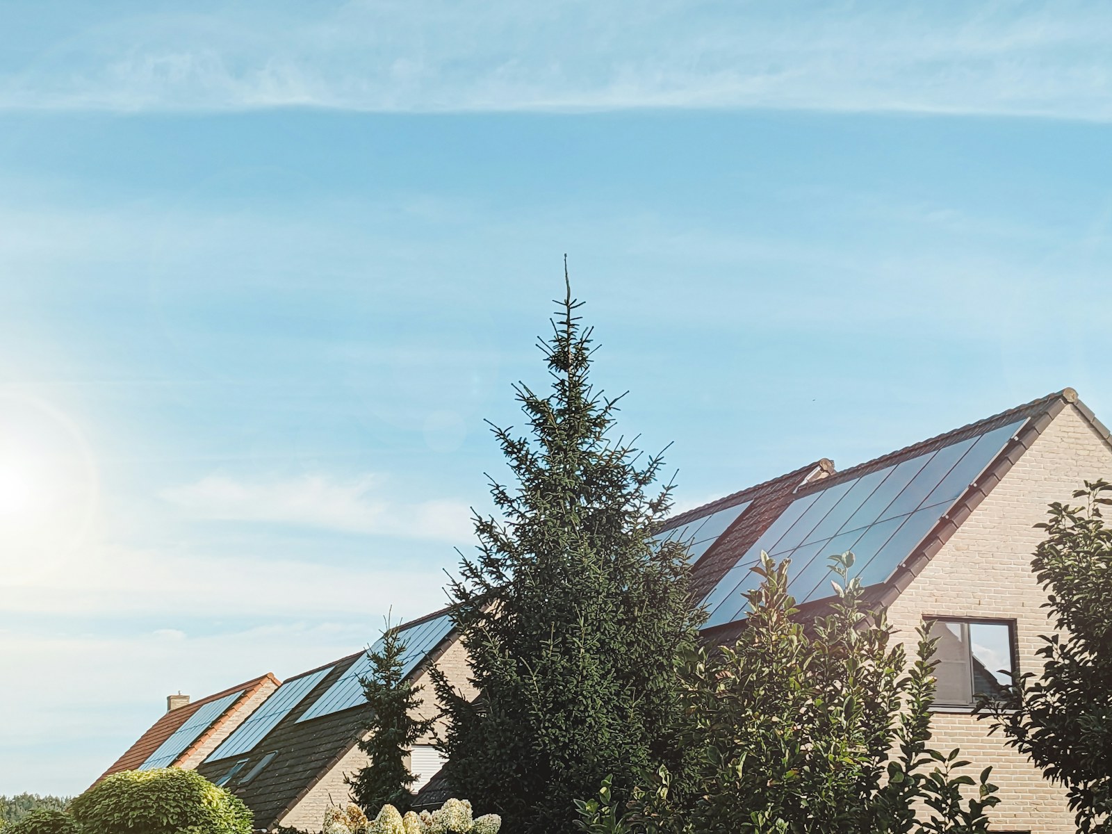Homes with rooftop solar panels